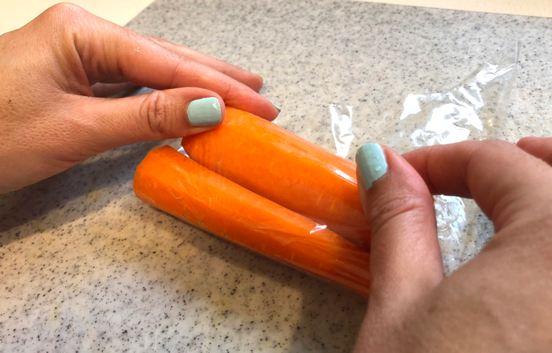 Illustration for article titled Magic carrot soup is fine-dining fancy—from a microwave
